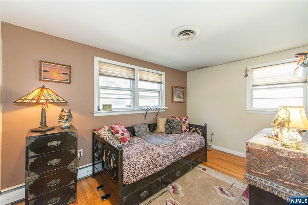 89 Knolls Road