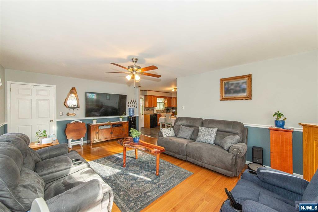 38 Lakeshore Drive