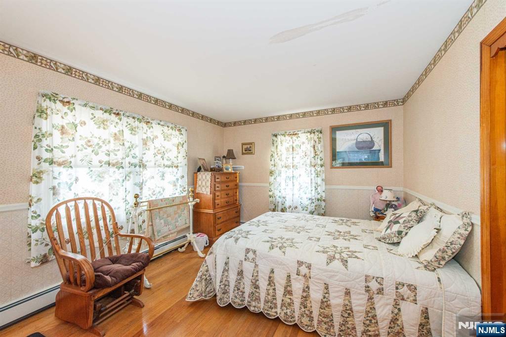 38 Lakeshore Drive