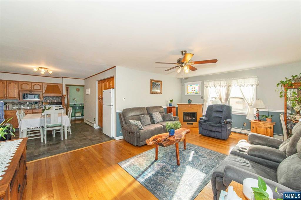 38 Lakeshore Drive