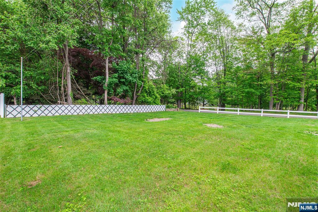 25 Pequannock Avenue