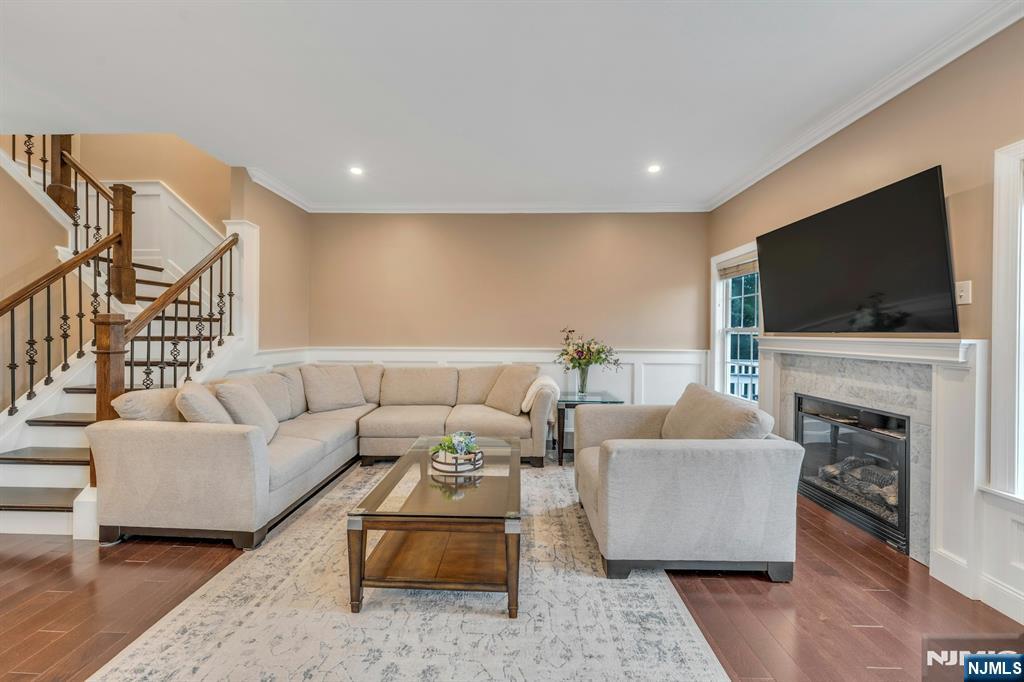 192 Ridge Drive