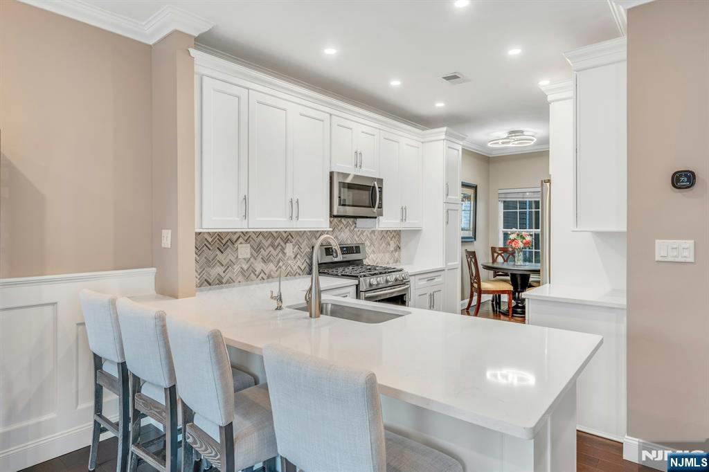 192 Ridge Drive