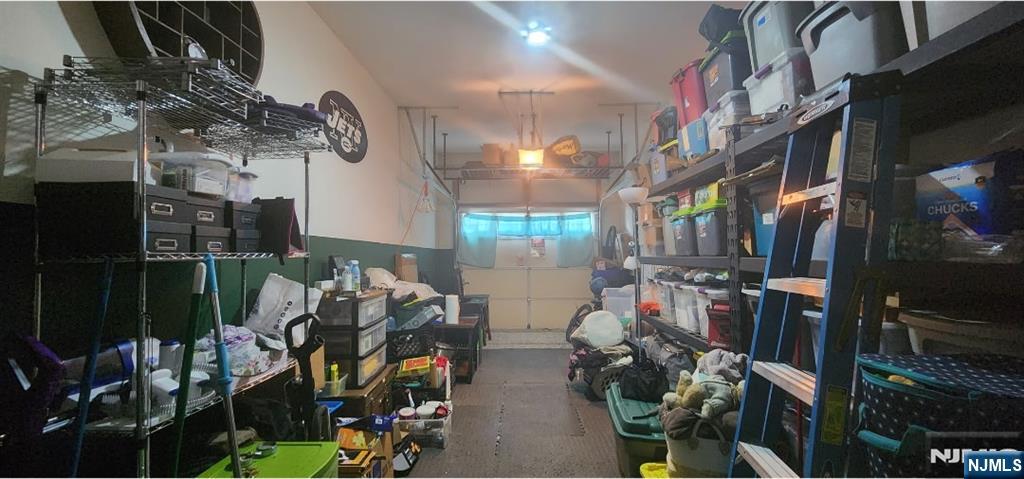 812 River Place