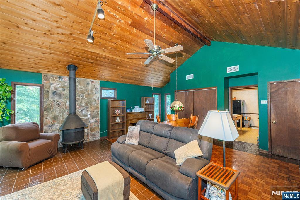 34 Ricker Road