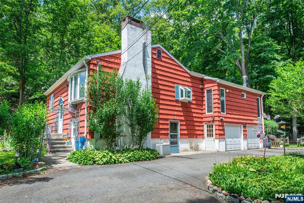 34 Ricker Road