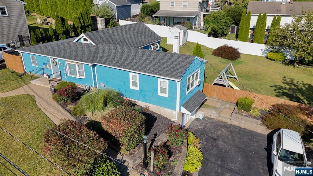 26 Currie Avenue