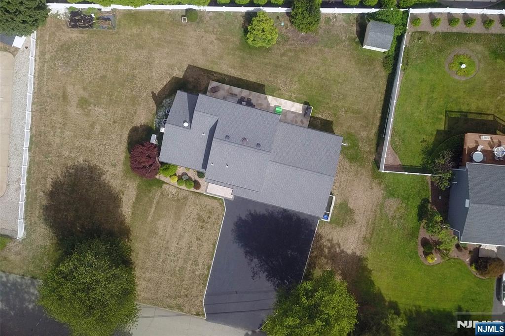18 Sanders Place