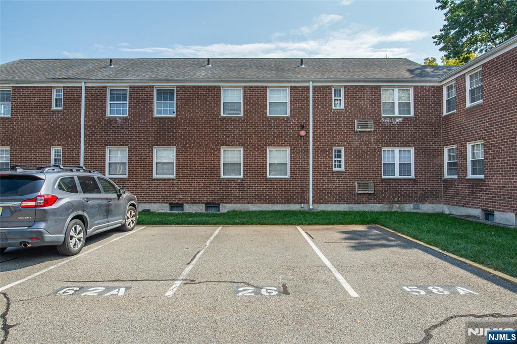 110 Darwin Avenue