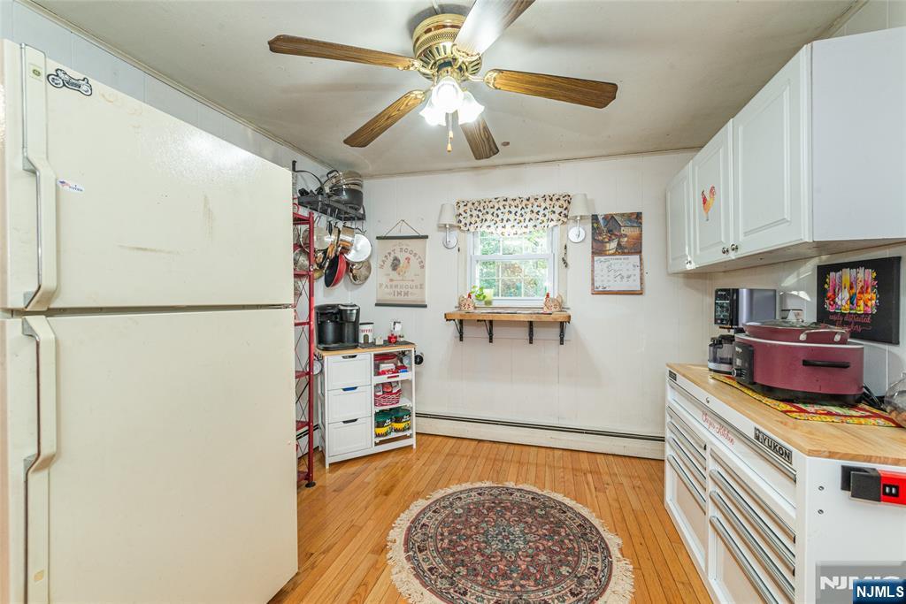76 Reeve Avenue