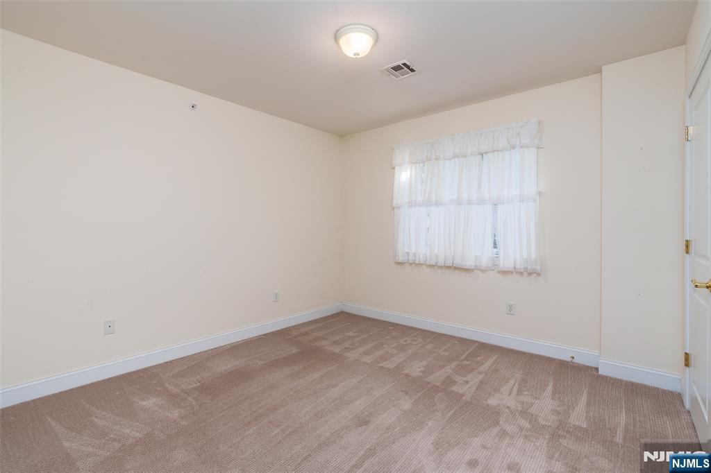 11 Wilshire Terrace