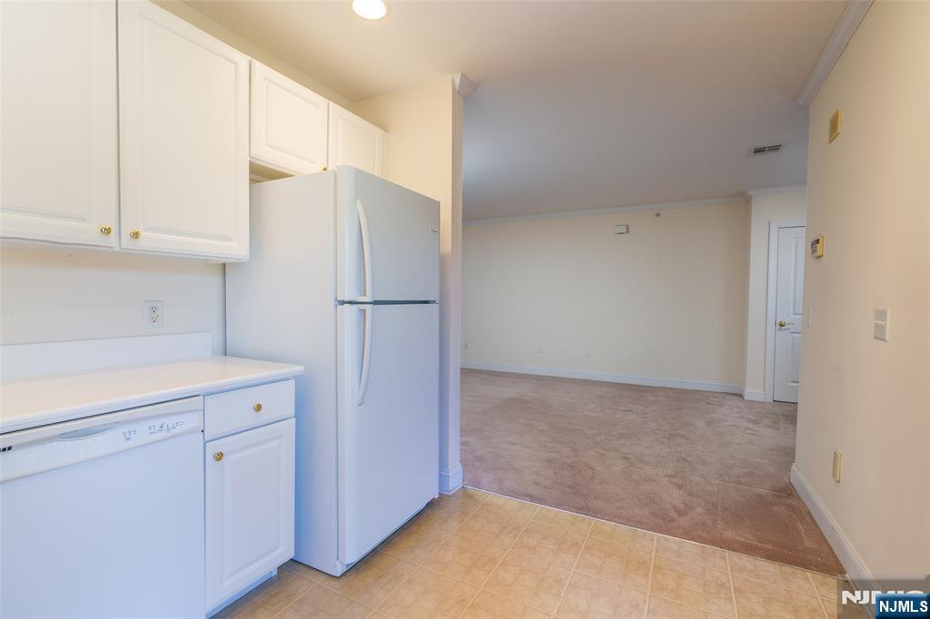 11 Wilshire Terrace