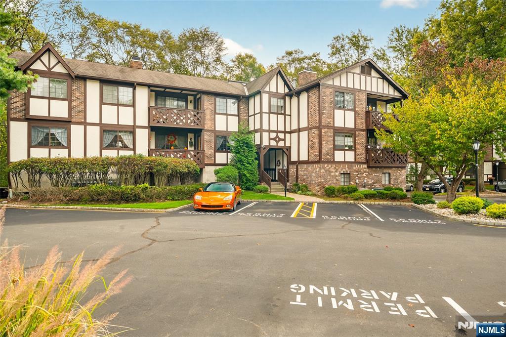 1007 Thoreau Court