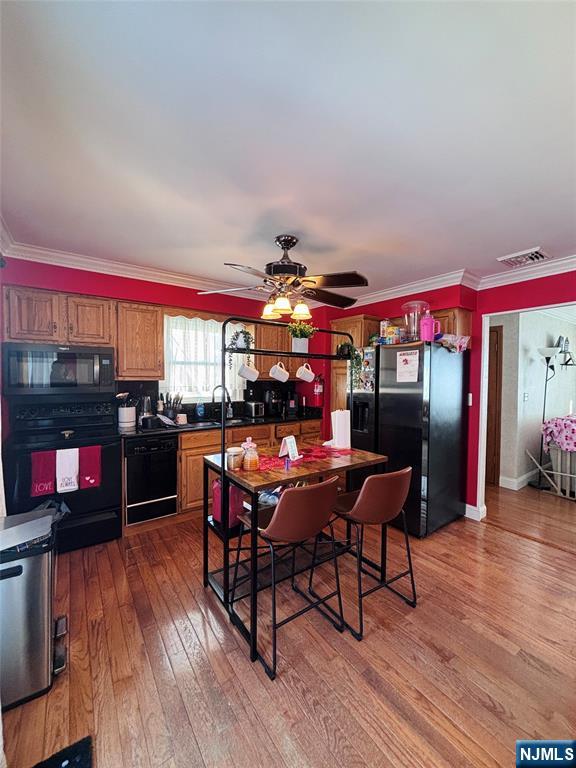 81 Lakeshore Drive