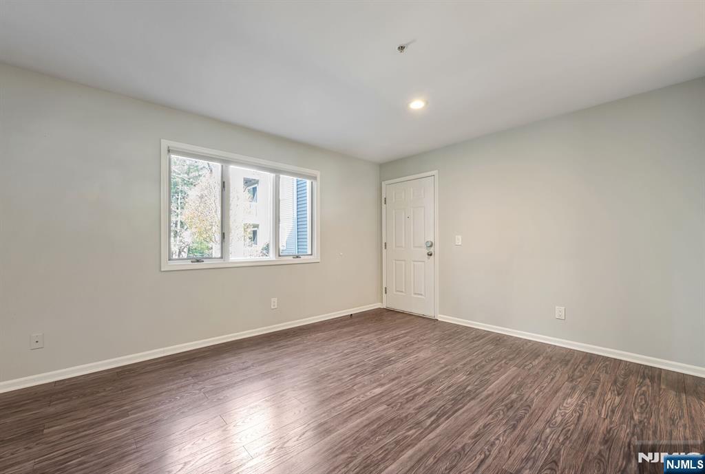 218 Orchard Park