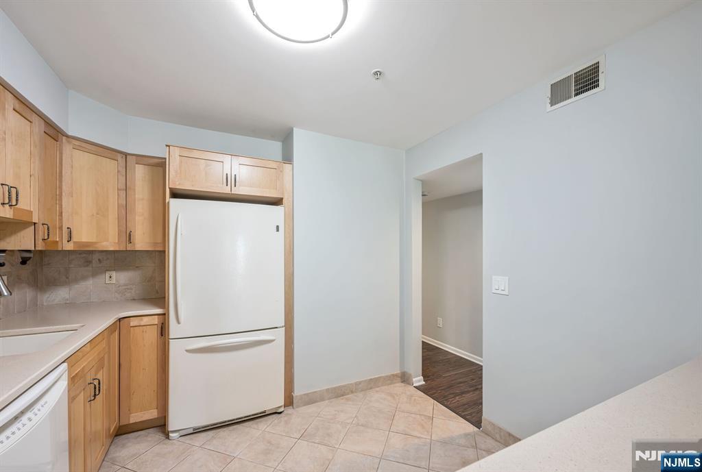 218 Orchard Park