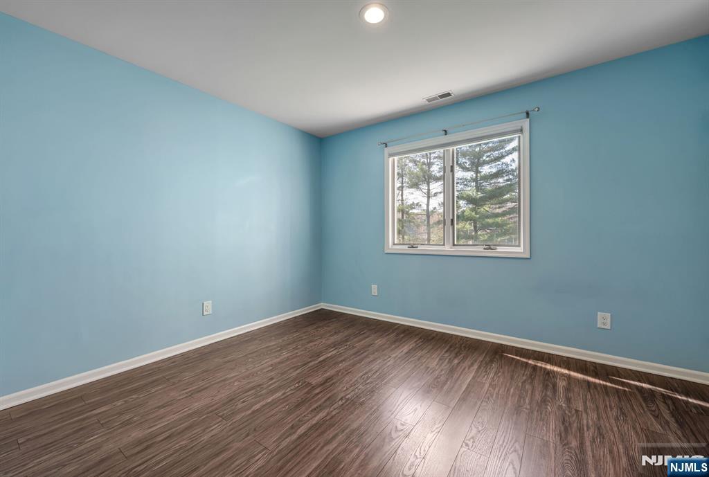 218 Orchard Park