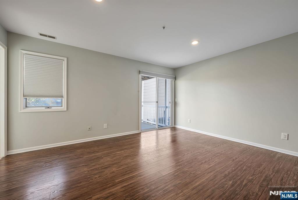 218 Orchard Park