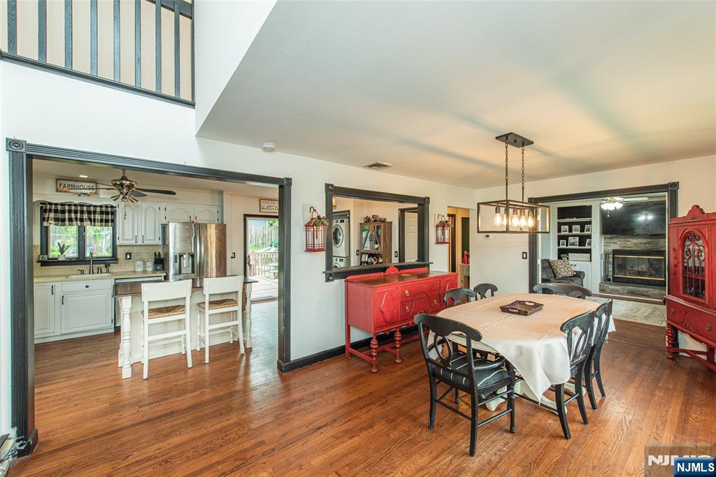6 Ward Avenue