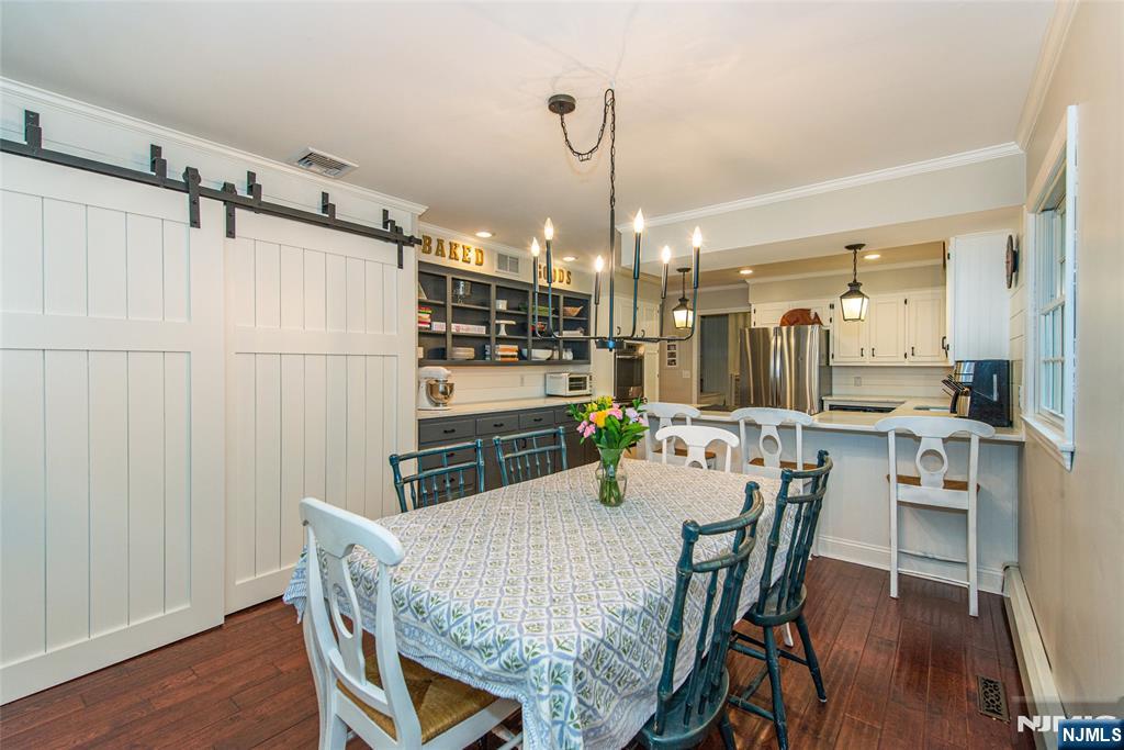 724 Ridge Road