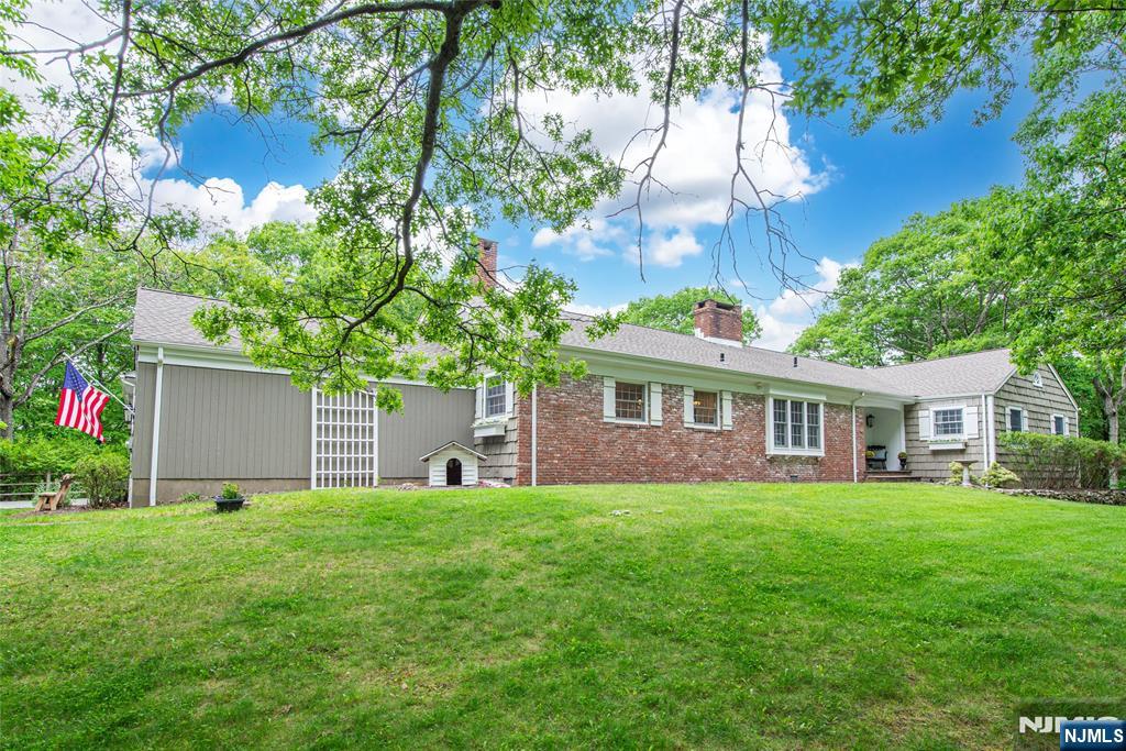 724 Ridge Road