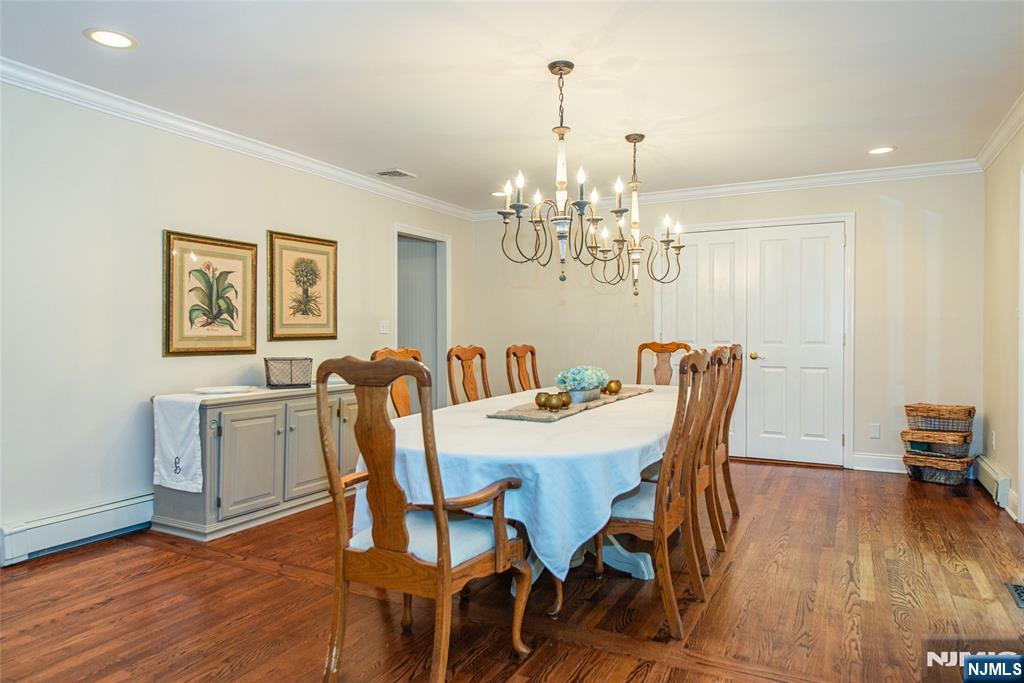 724 Ridge Road