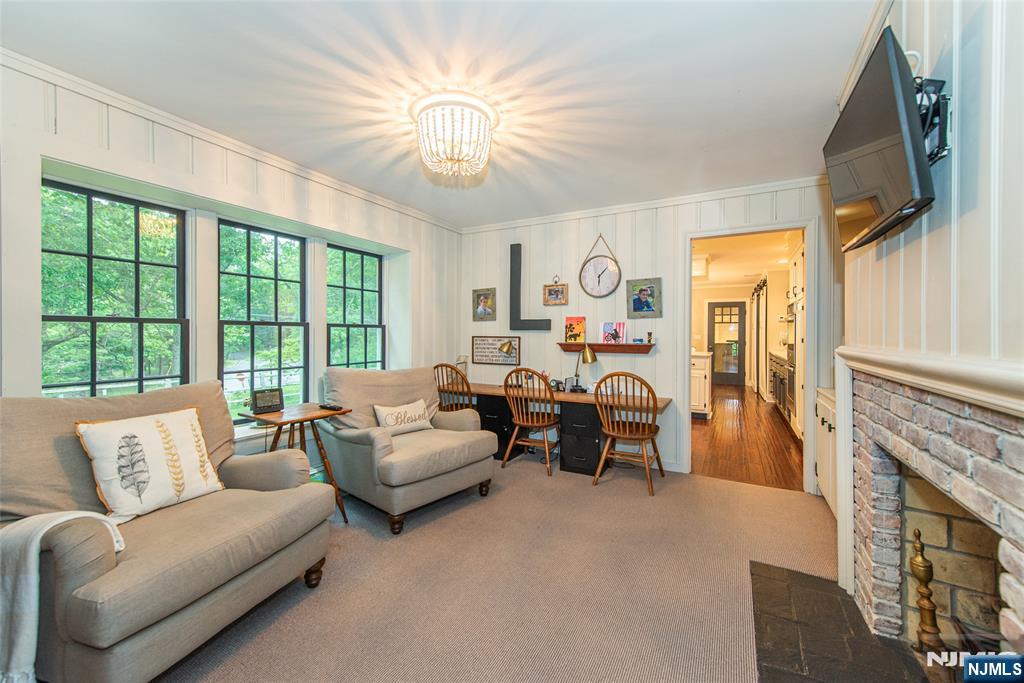724 Ridge Road