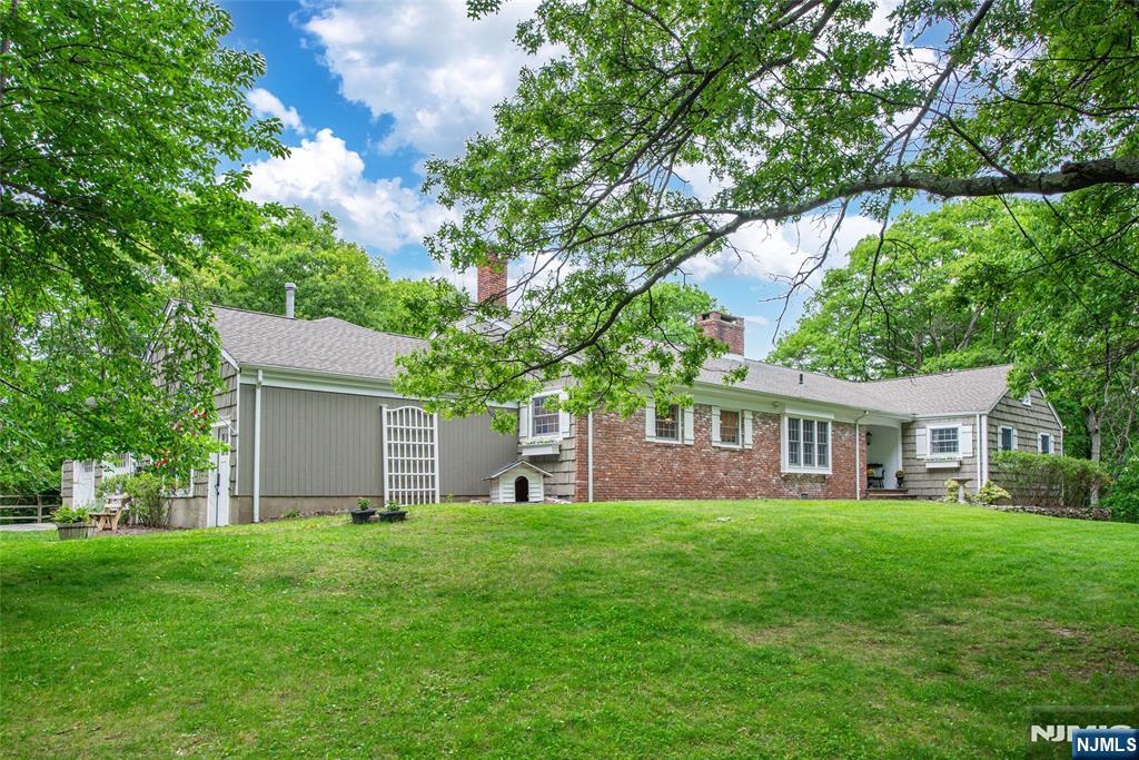 724 Ridge Road