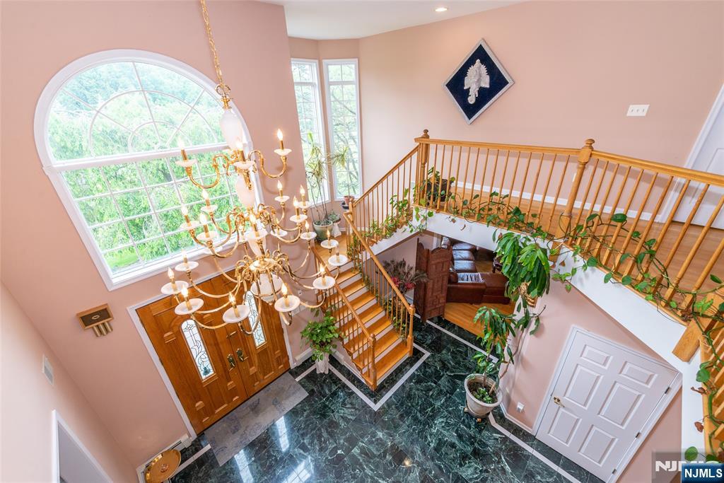 5 Raine Tree Court