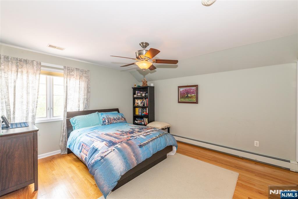 5 Raine Tree Court