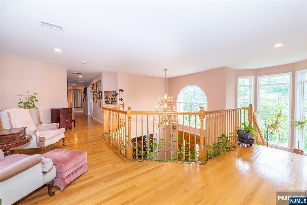 5 Raine Tree Court