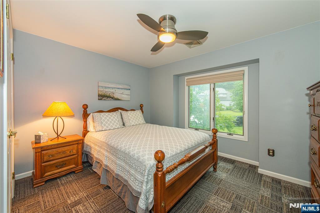 15 Fair Ridge Court