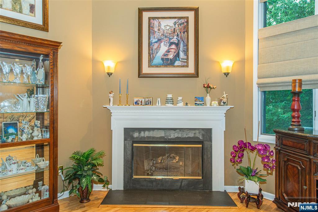 15 Fair Ridge Court