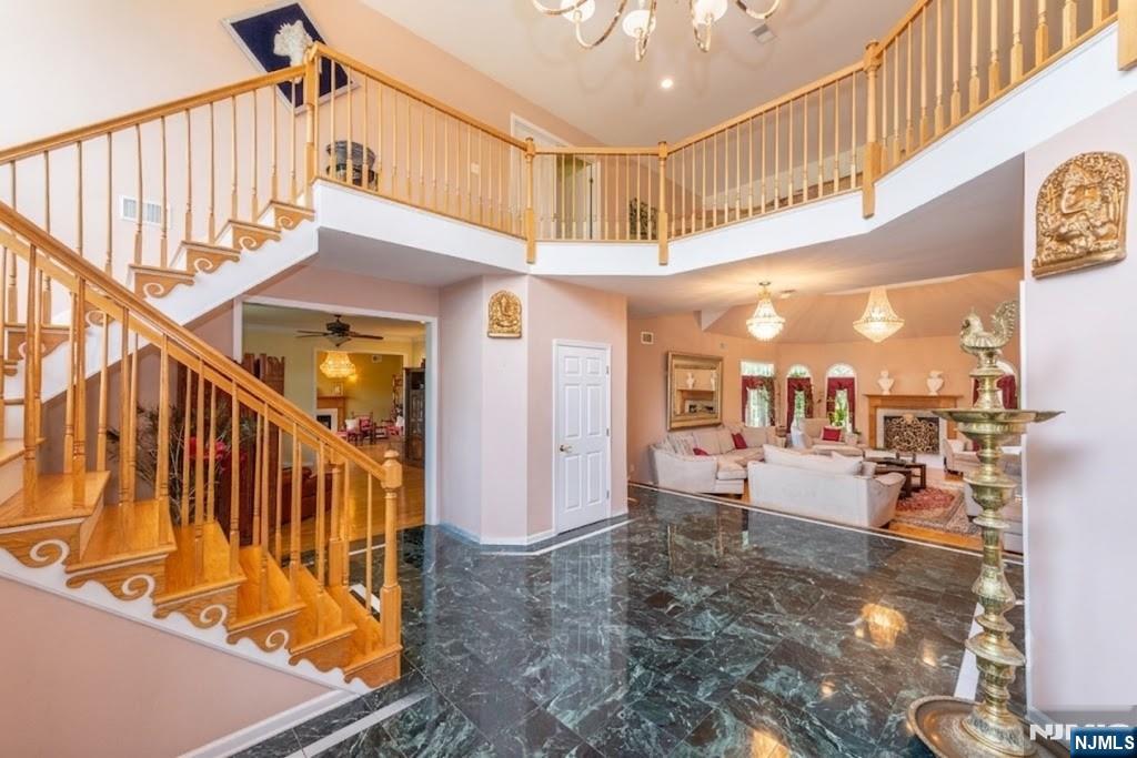 5 Raine Tree Court