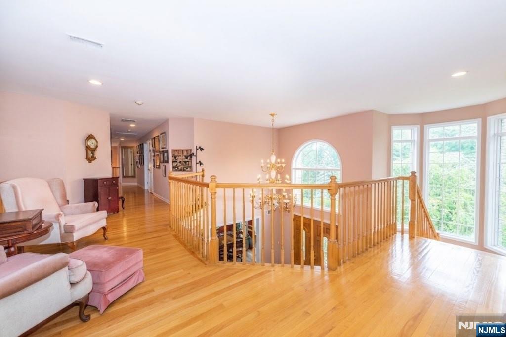 5 Raine Tree Court