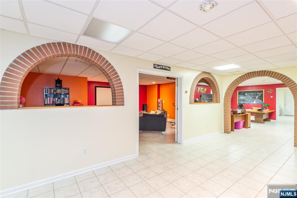 5 Raine Tree Court