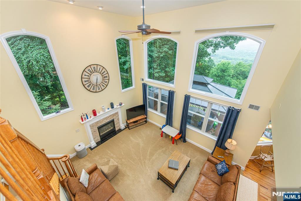 93 Coventry Way