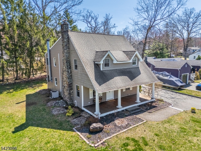 63 Ramapo Rd