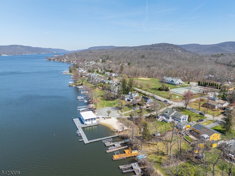 63 Ramapo Rd