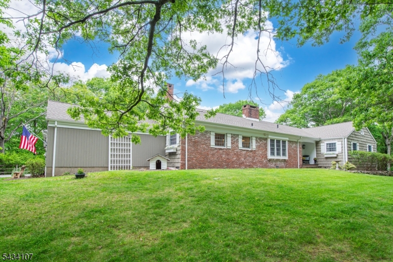 724 Ridge Rd