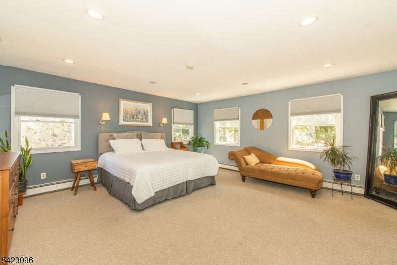 63 Ramapo Rd