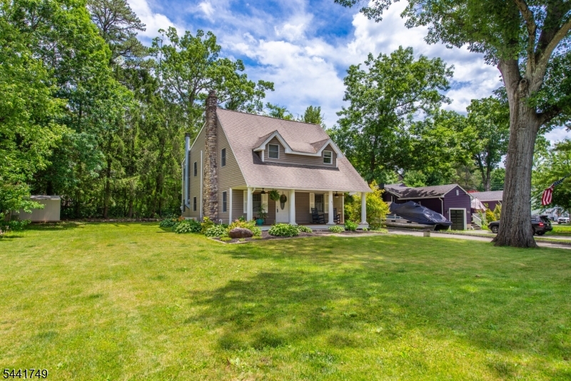 63 Ramapo Rd