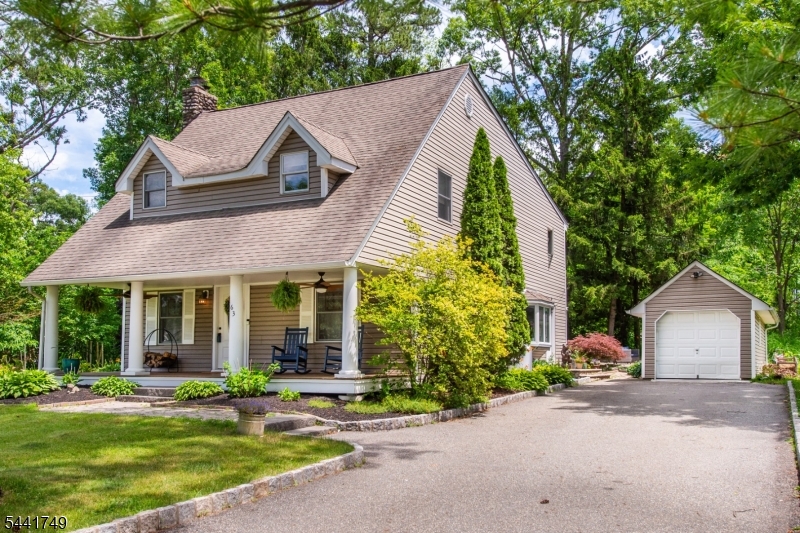 63 Ramapo Rd