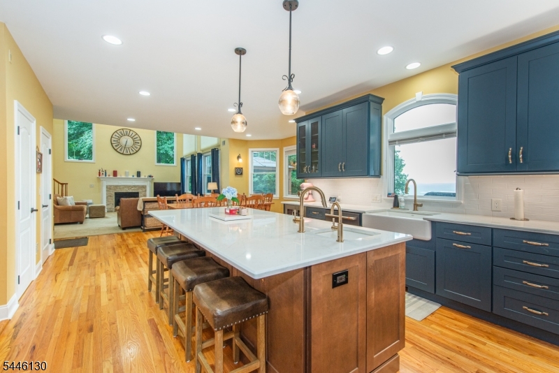93 Coventry Way