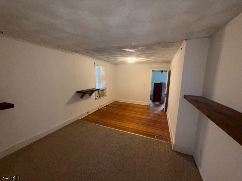 109 Carey Ave
