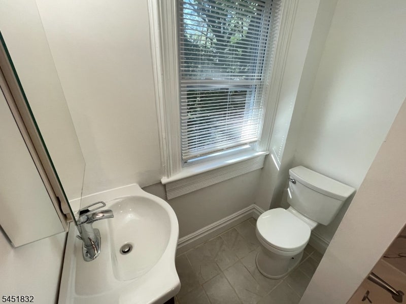 85 Western Ave 2