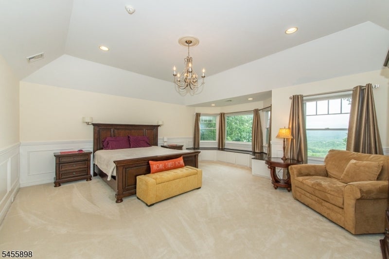 93 Coventry Way