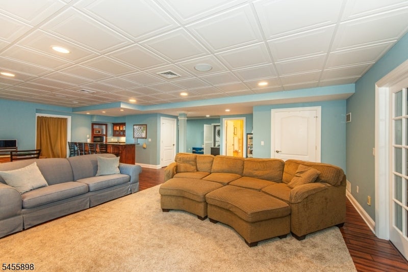 93 Coventry Way