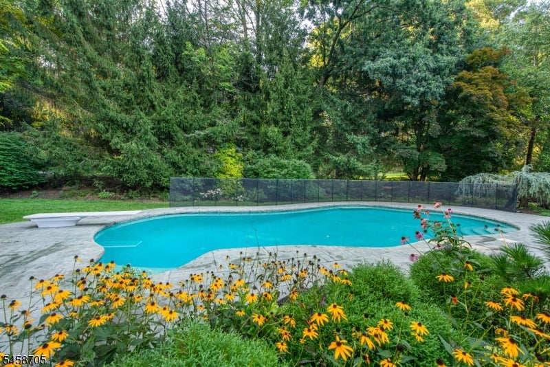 50A Gormley Ln
