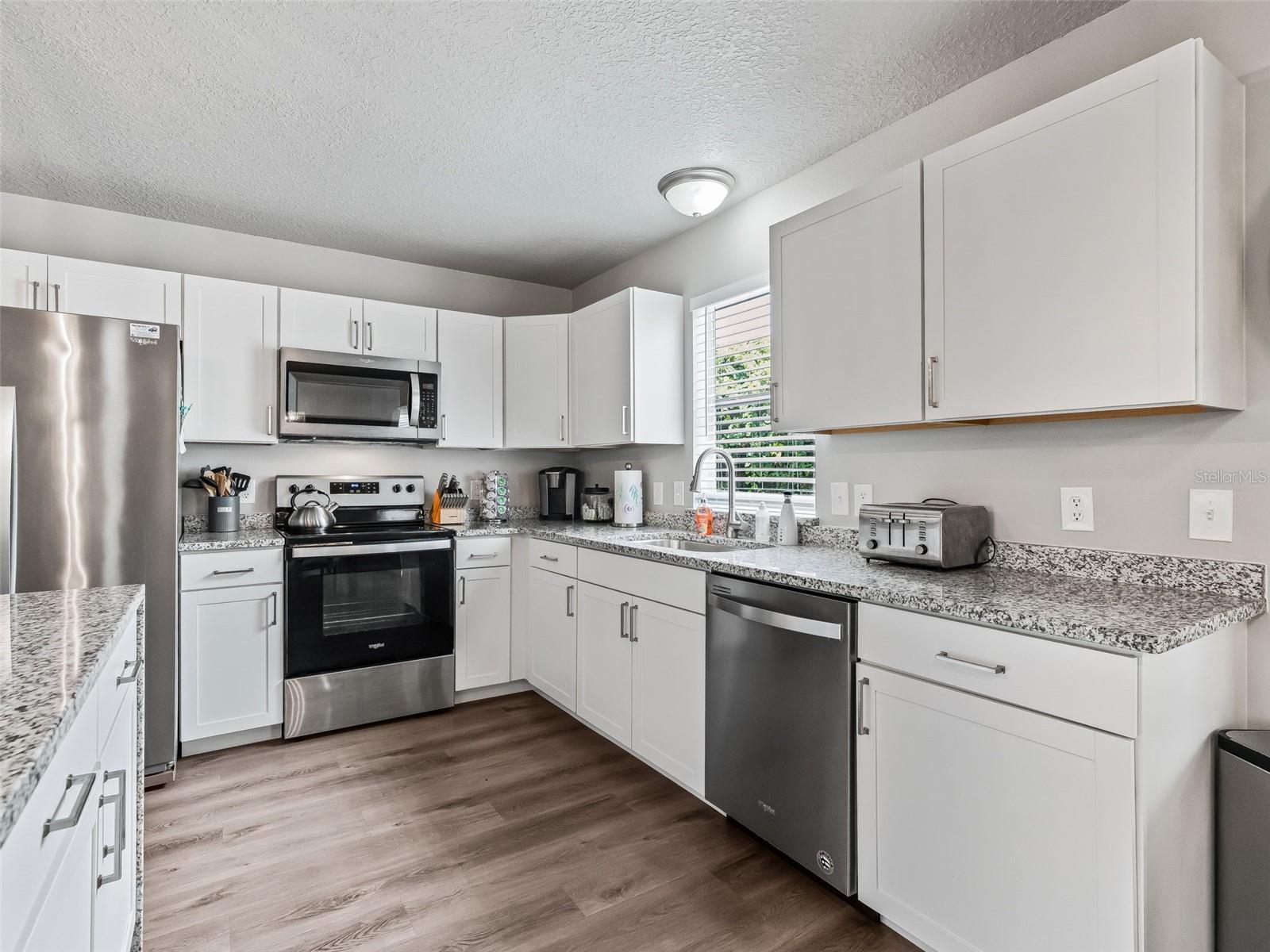 321 SAN MARINO DR